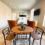 Stylish Cozy Studio In Detroit